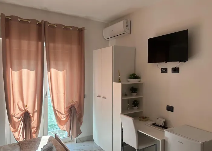 住宿加早餐酒店 A Un Passo Dal Mare 克罗托内