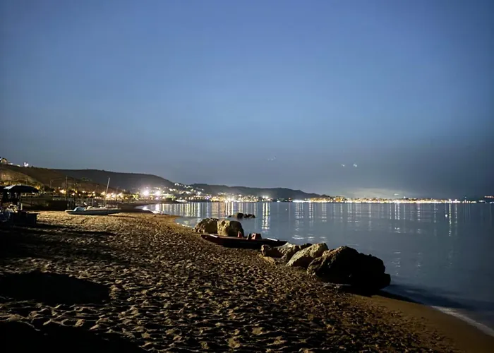 A Un Passo Dal Mare 4* 克罗托内